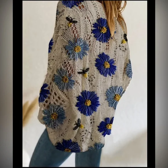 Beige Blue fall western boho Floral bee crochet eyelet bubble sleeve sweater - Picture 3 of 4